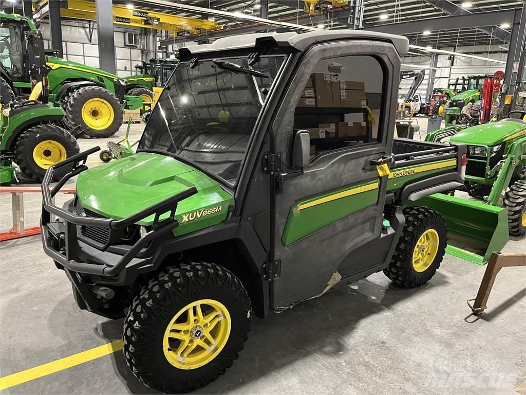 John Deere 865m ユーティリティー機械