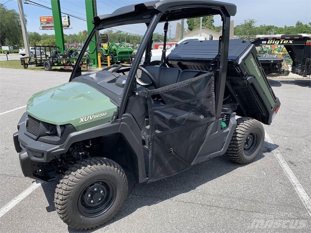 John Deere 865M ユーティリティー機械