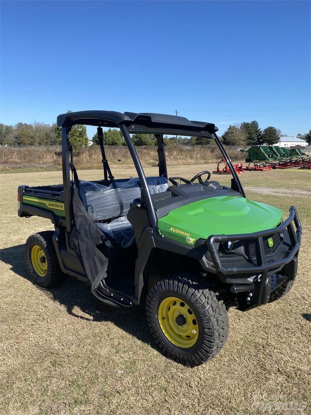John Deere 865M ユーティリティー機械