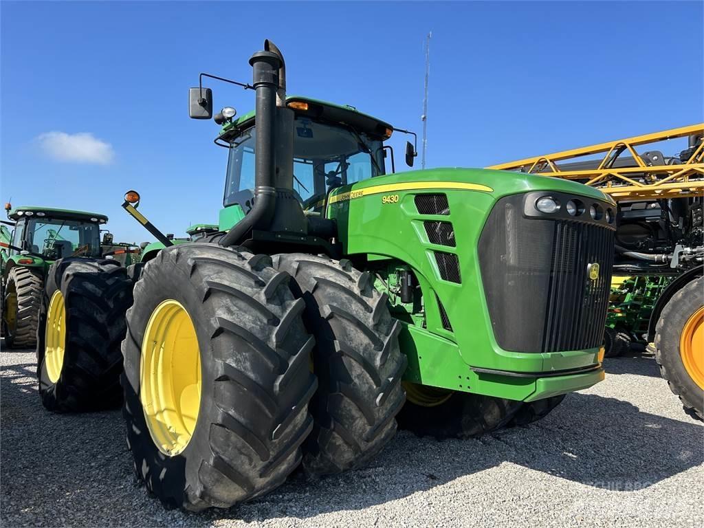 John Deere 9430 トラクター