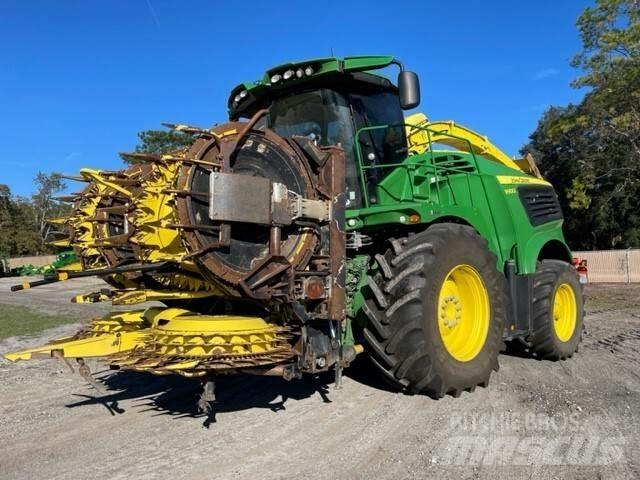 John Deere 9900 フォレージハーベスター