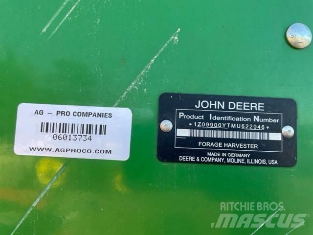John Deere 9900 フォレージハーベスター