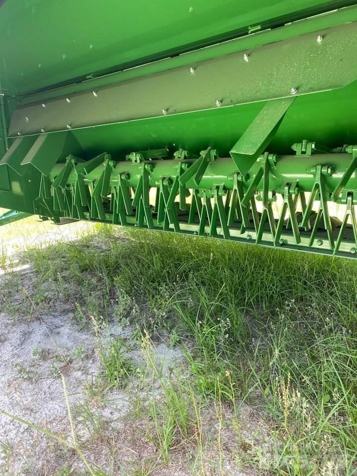 John Deere C350 モアーコンディショナー