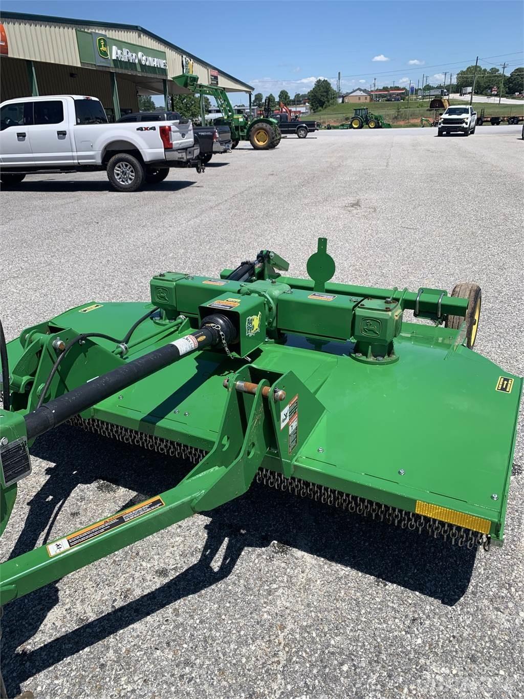 John Deere MX8 ベールシュレッダー、カッター、アンローラー