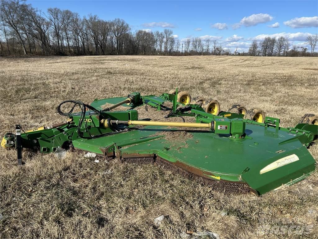 John Deere R20 ベールシュレッダー、カッター、アンローラー