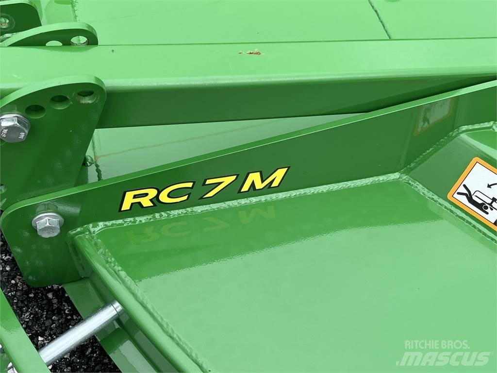 John Deere RC7M ベールシュレッダー、カッター、アンローラー