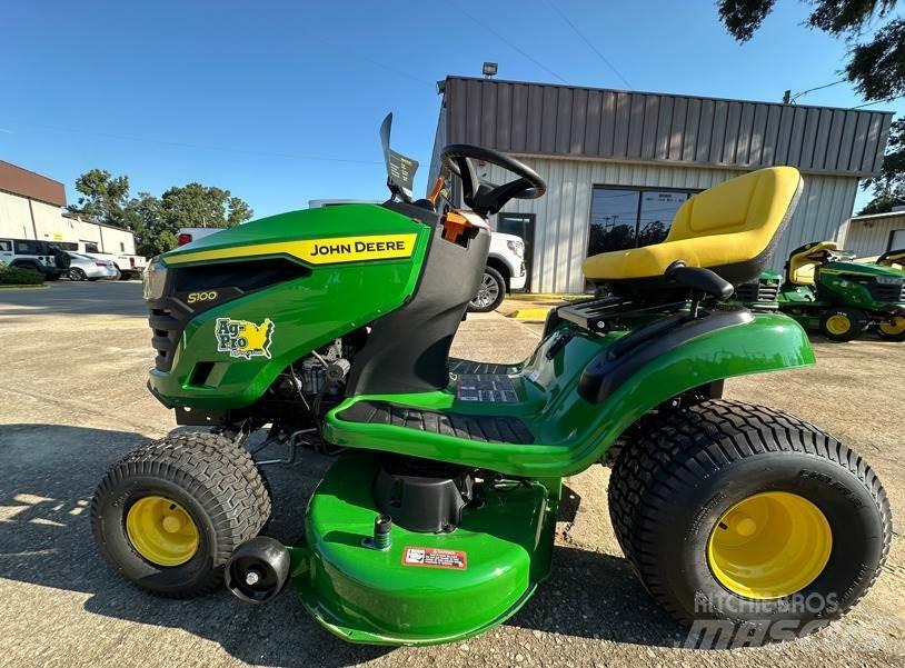 John Deere S100 乗用・自走モア/芝刈り機