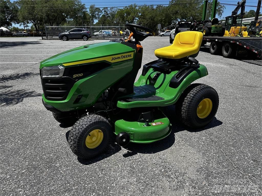 John Deere S100 乗用・自走モア/芝刈り機