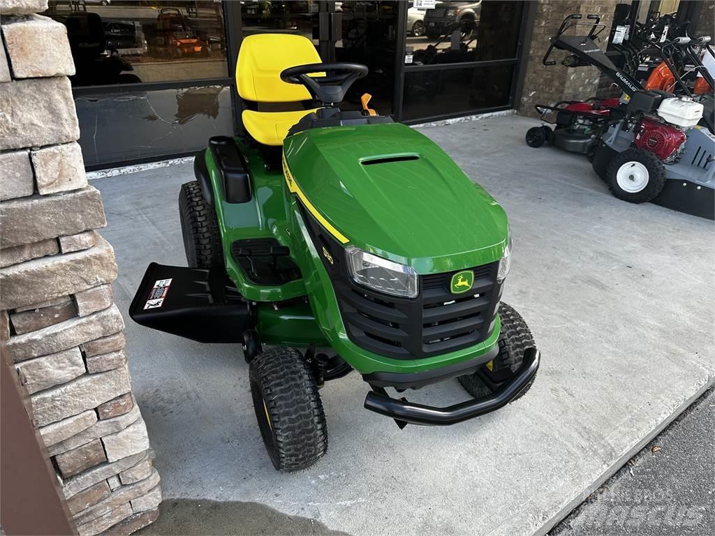 John Deere S130 乗用・自走モア/芝刈り機