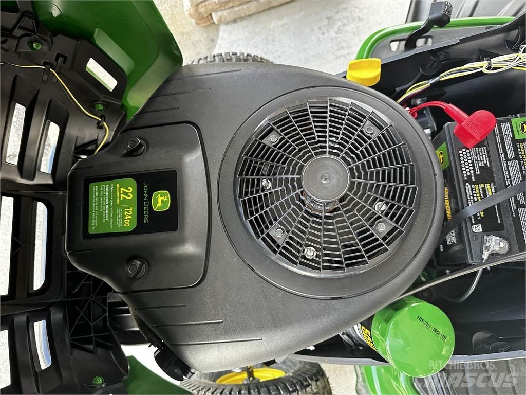 John Deere S130 乗用・自走モア/芝刈り機