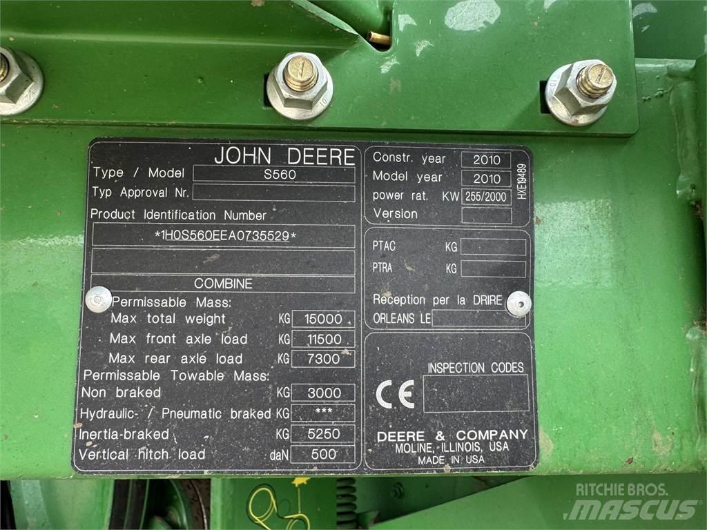 John Deere S560 コンバイン