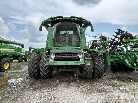 John Deere S770 コンバイン