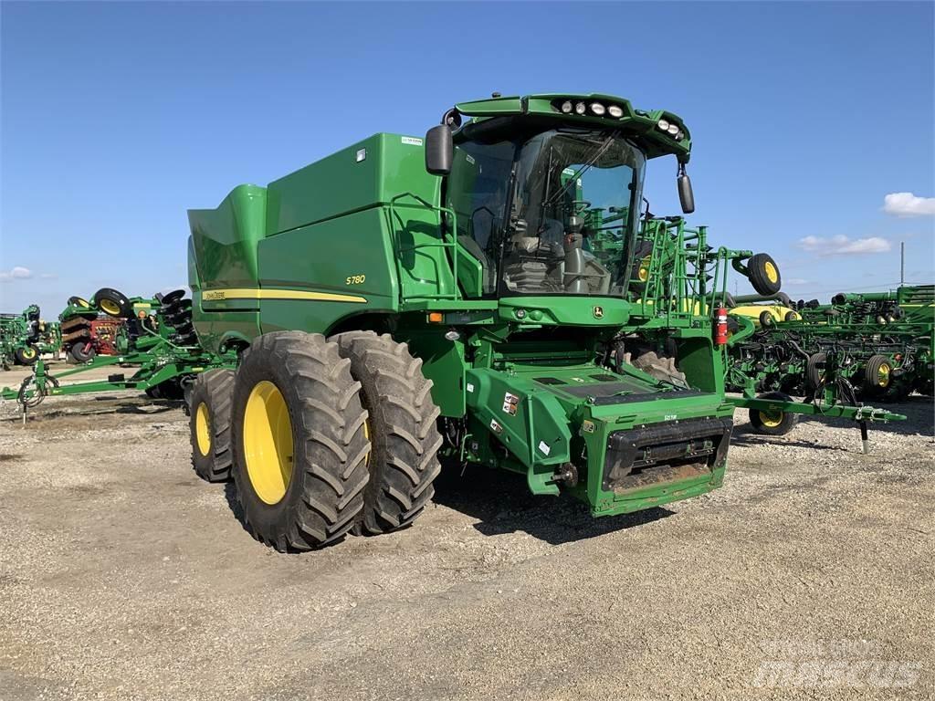 John Deere S780 コンバイン