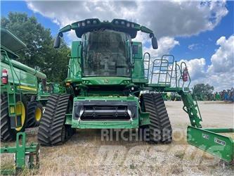 John Deere S780 コンバイン