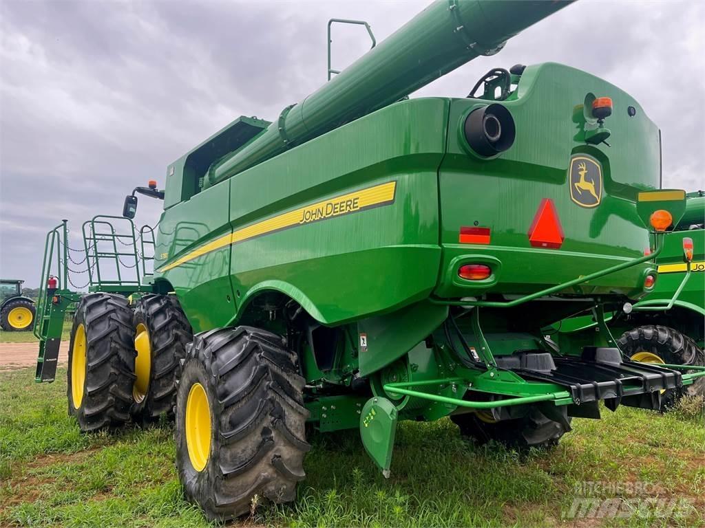 John Deere S780 コンバイン