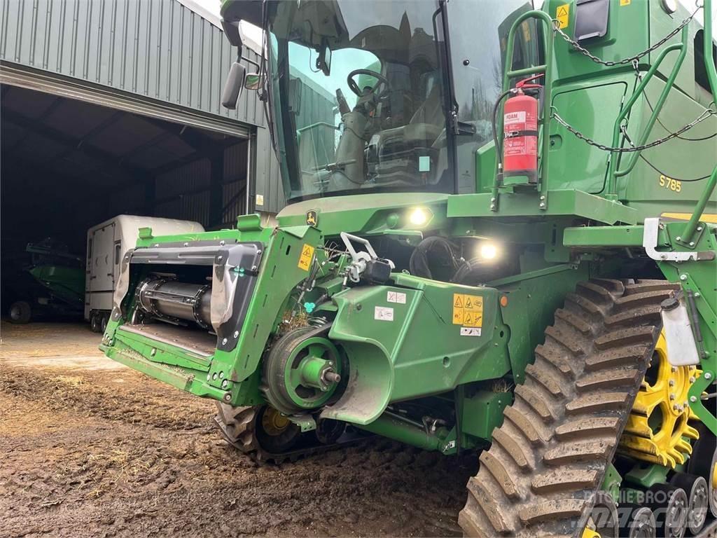John Deere S785 コンバイン