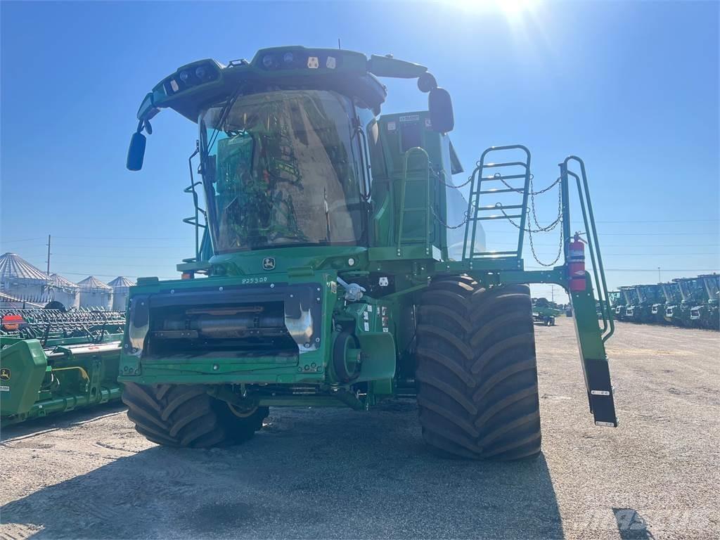 John Deere S790 コンバイン