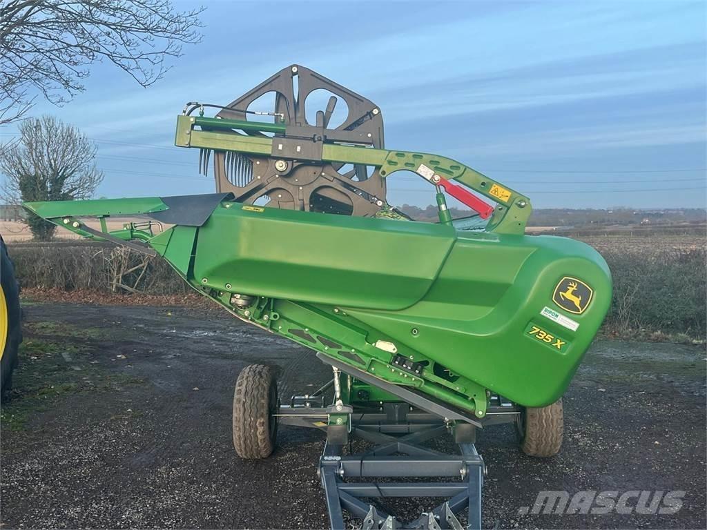 John Deere S790 コンバイン