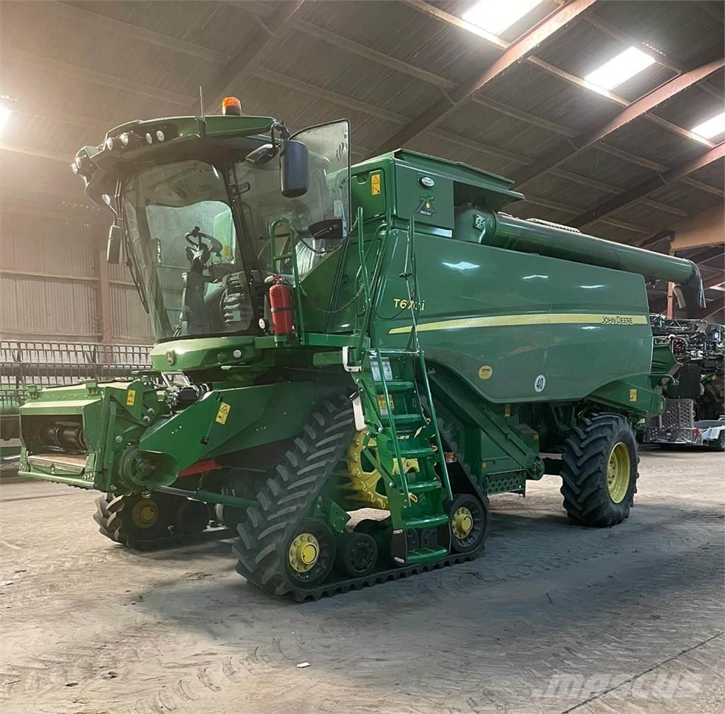 John Deere T670 コンバイン