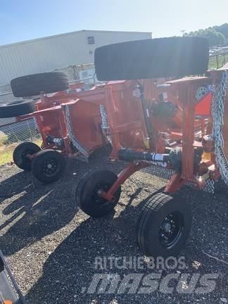 John Deere TS10 ベールシュレッダー、カッター、アンローラー