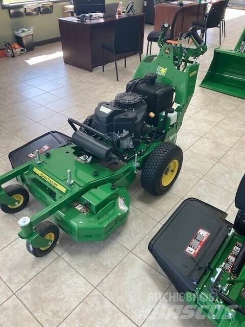 John Deere W36M 歩行型芝刈り機