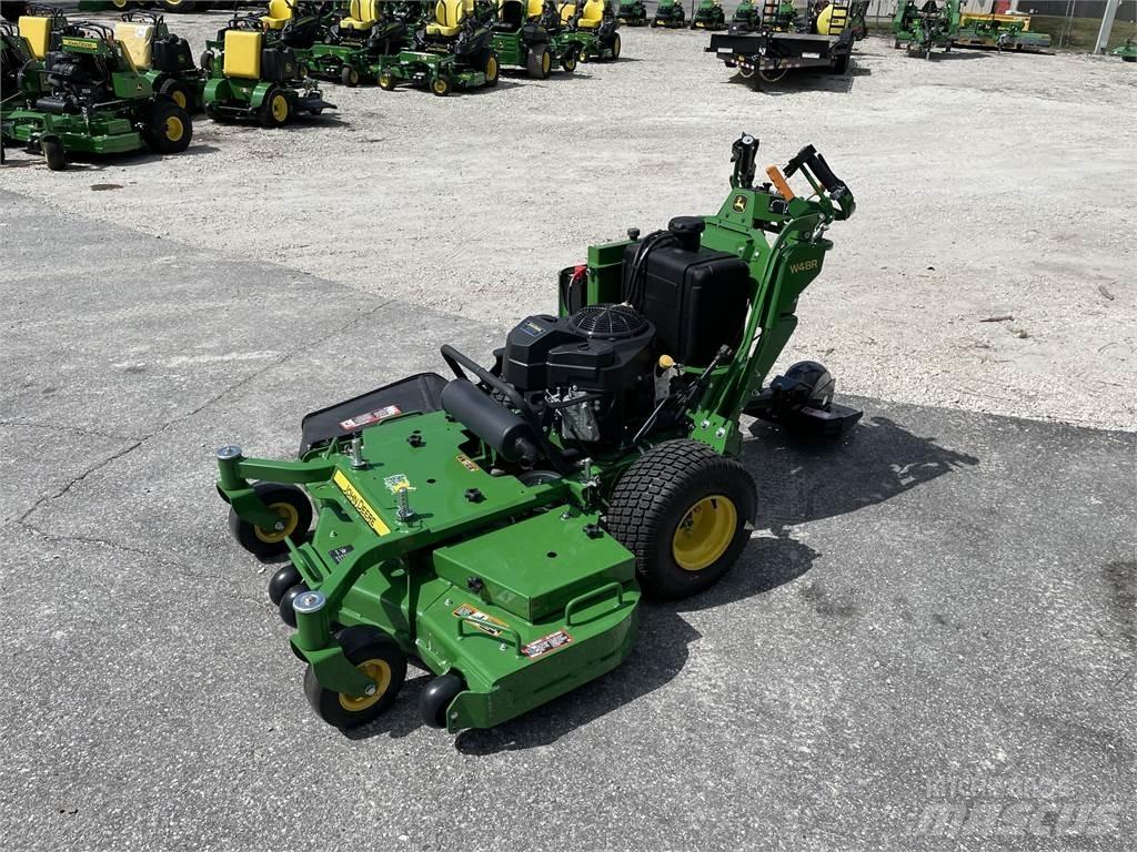 John Deere W48R 歩行型芝刈り機