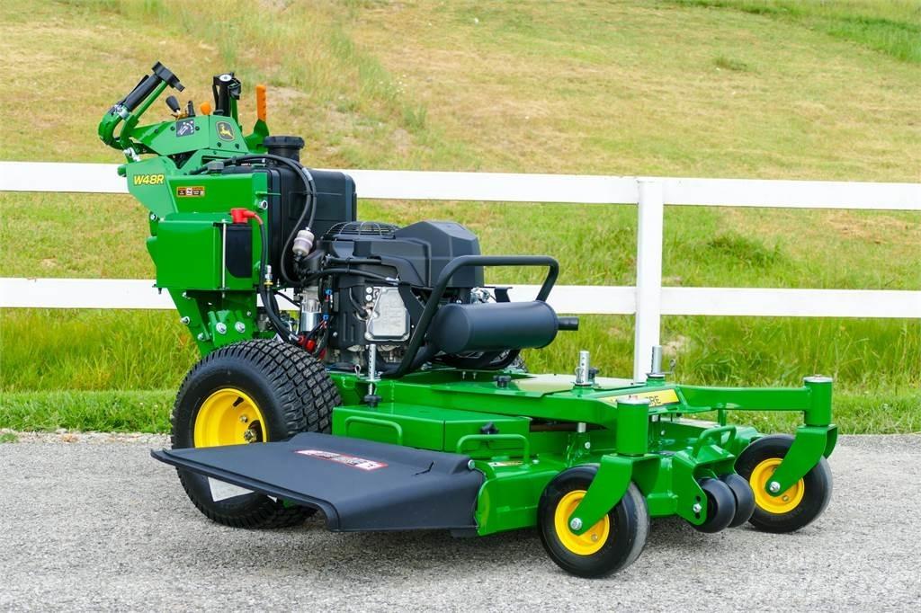 John Deere W48R 歩行型芝刈り機