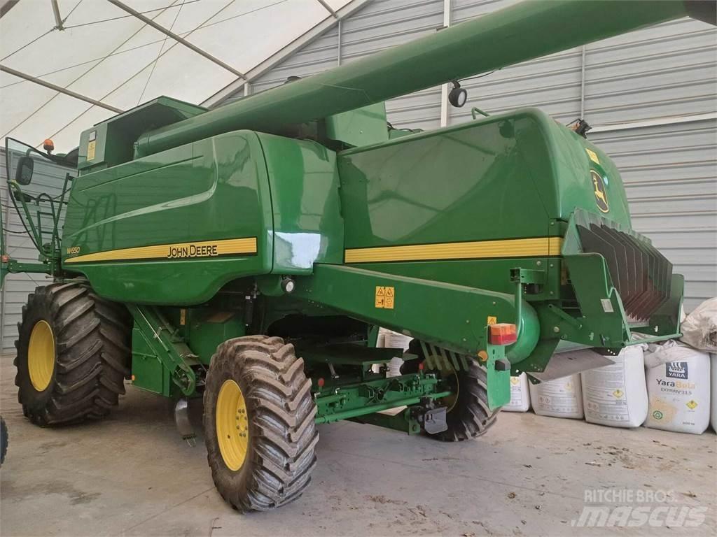 John Deere W650 コンバイン