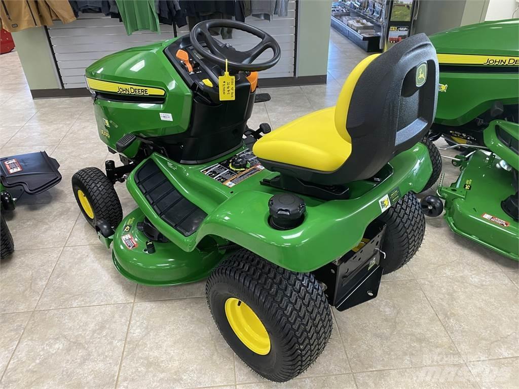 John Deere X330 コンパクトトラクター