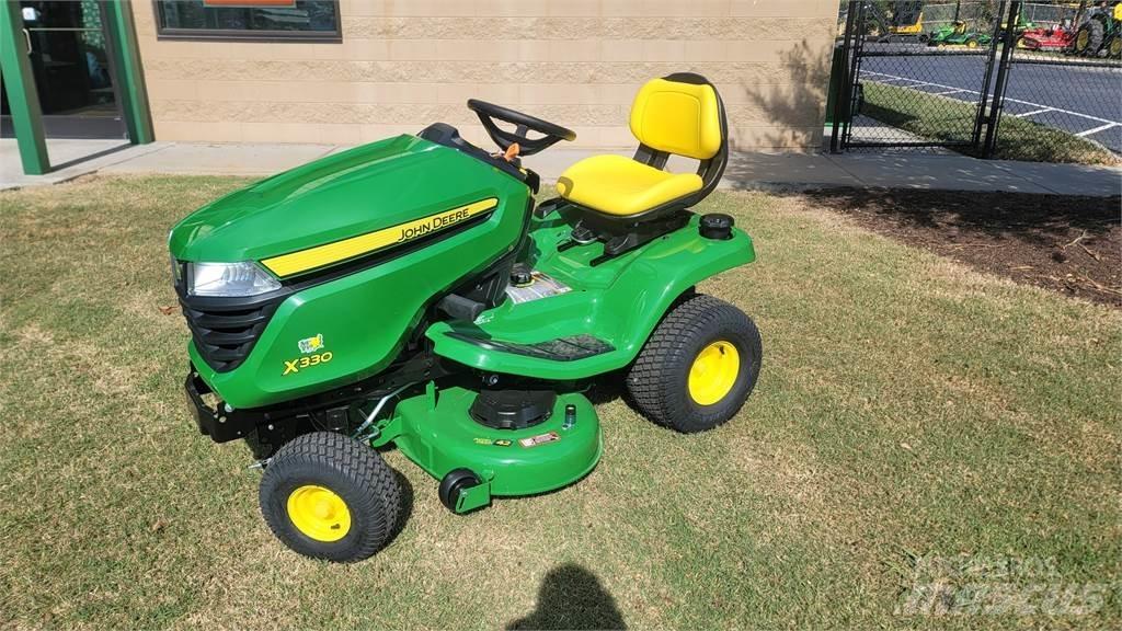 John Deere x330 コンパクトトラクター