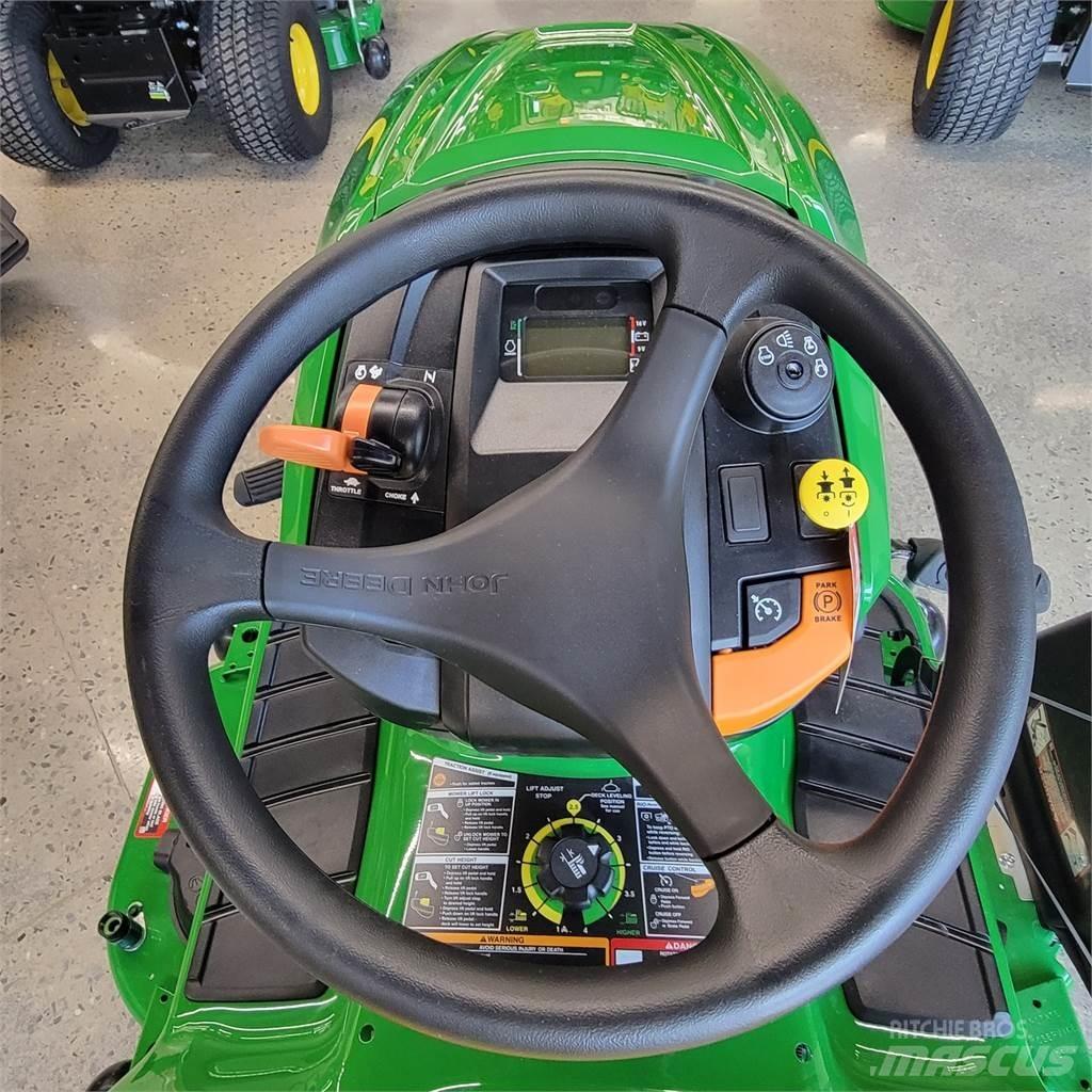 John Deere X350 コンパクトトラクター