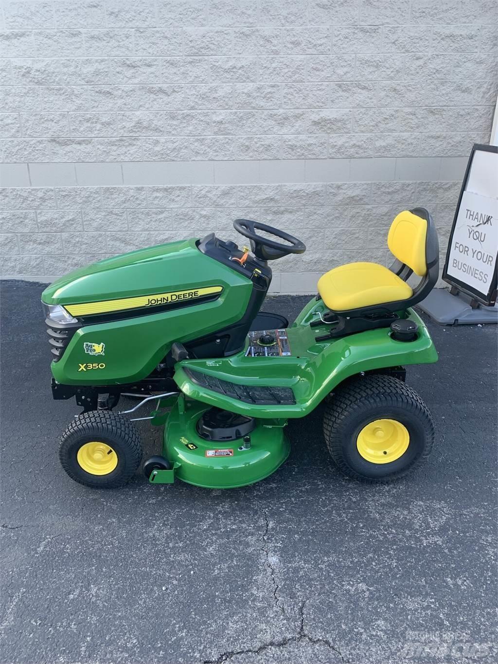 John Deere X350 コンパクトトラクター
