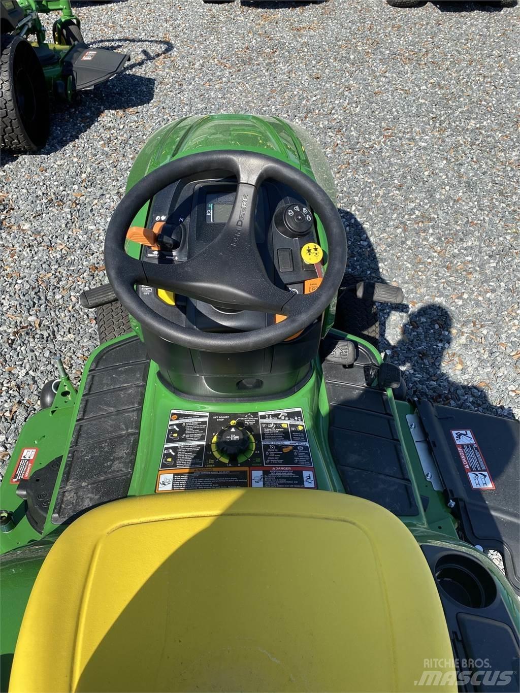 John Deere X350 コンパクトトラクター