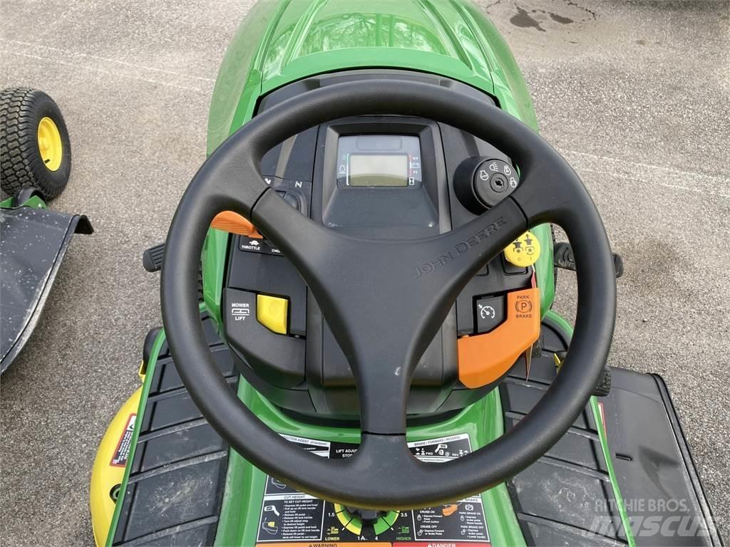 John Deere X350 コンパクトトラクター