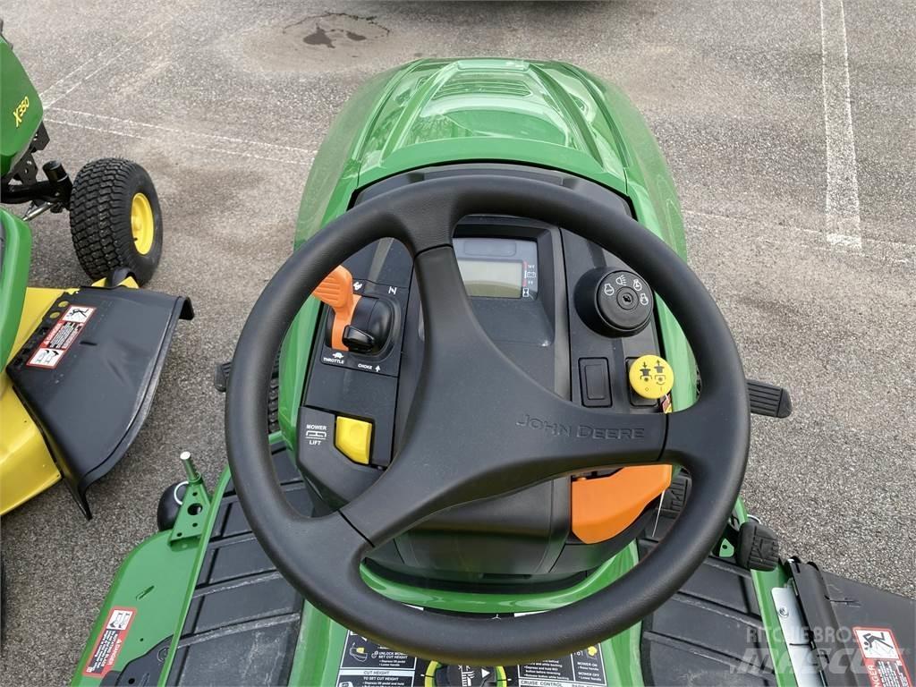 John Deere X350 コンパクトトラクター