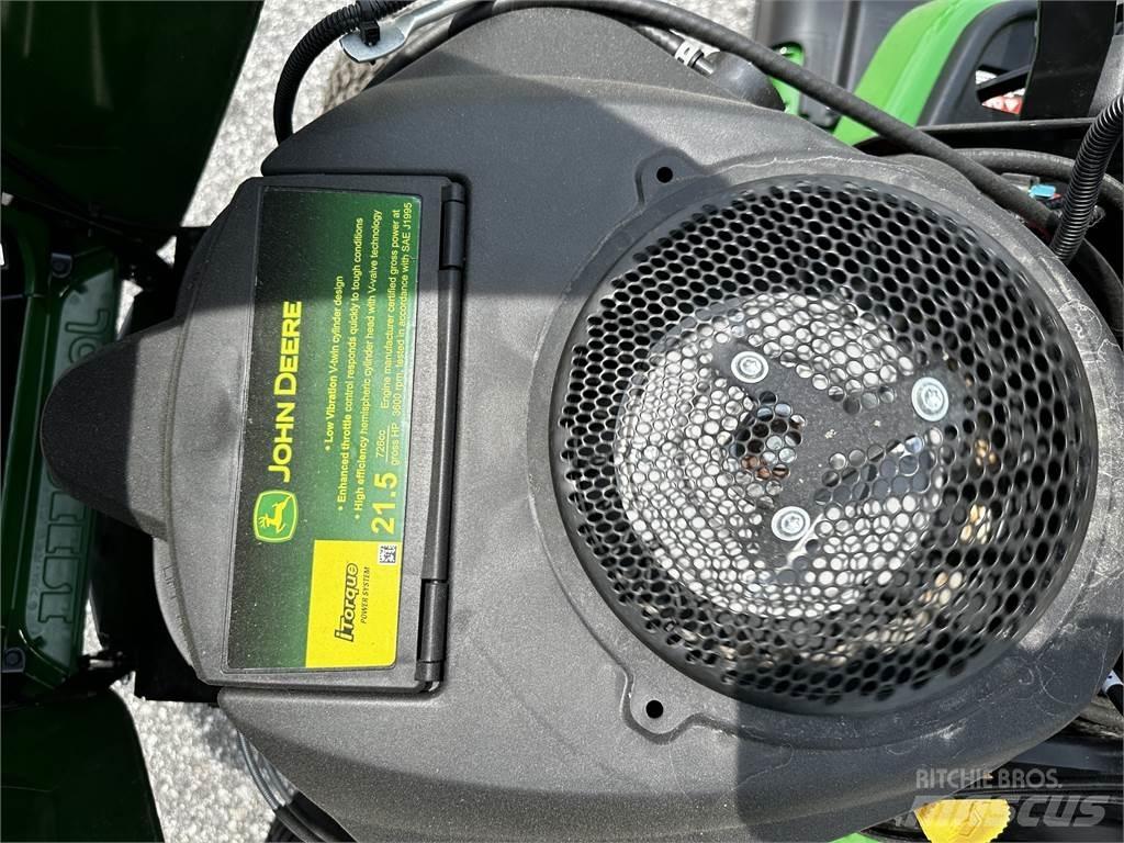John Deere X370 コンパクトトラクター