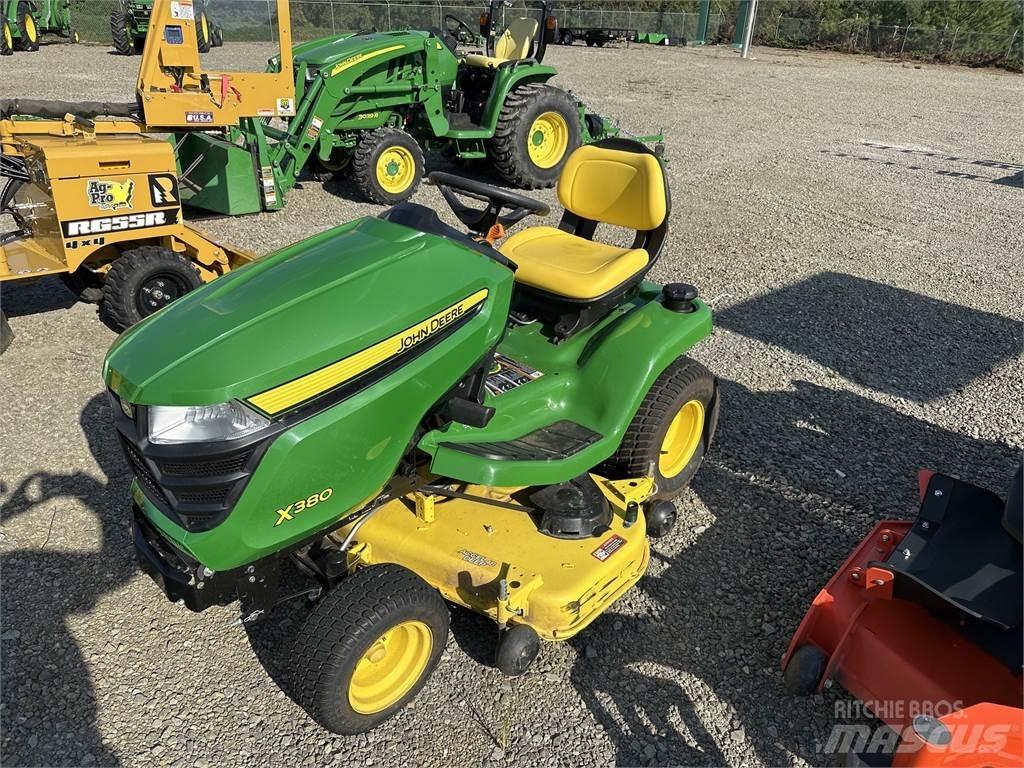 John Deere x380 コンパクトトラクター