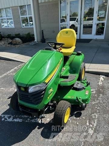 John Deere X380 乗用・自走モア/芝刈り機