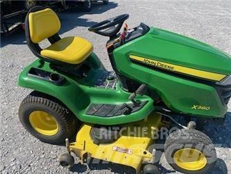 John Deere X380 コンパクトトラクター