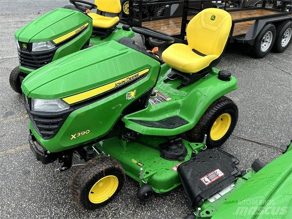 John Deere X390 コンパクトトラクター