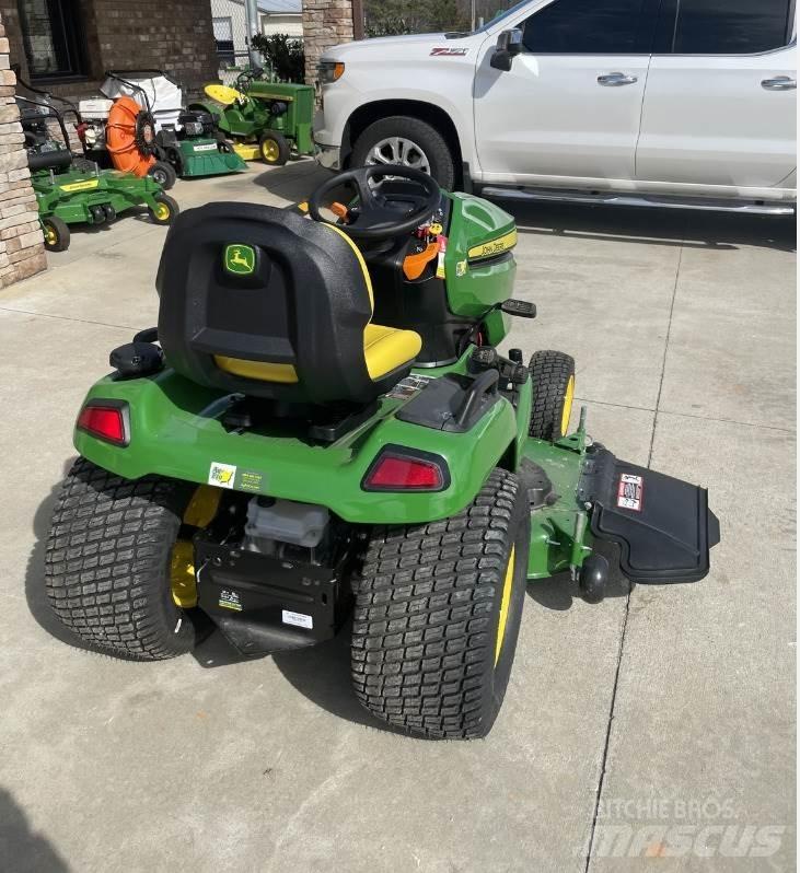 John Deere X570 コンパクトトラクター