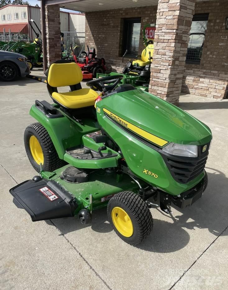 John Deere X570 コンパクトトラクター