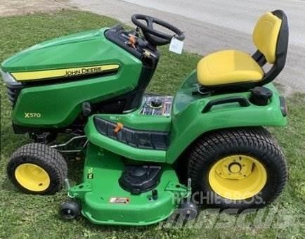 John Deere X570 コンパクトトラクター