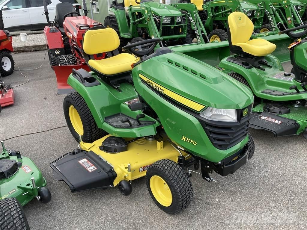 John Deere X570 コンパクトトラクター