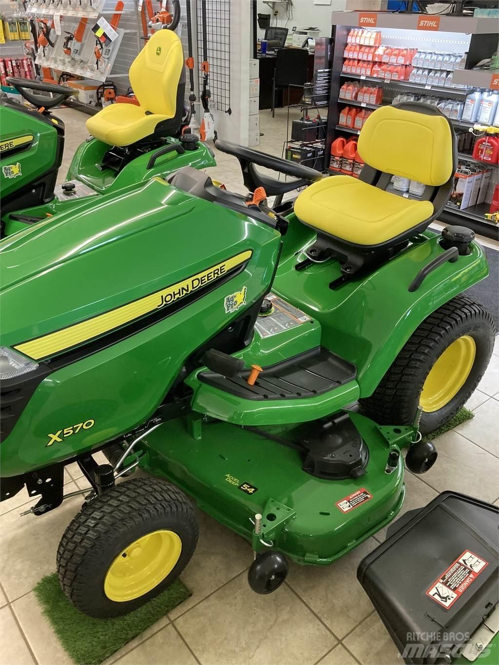 John Deere X570 コンパクトトラクター