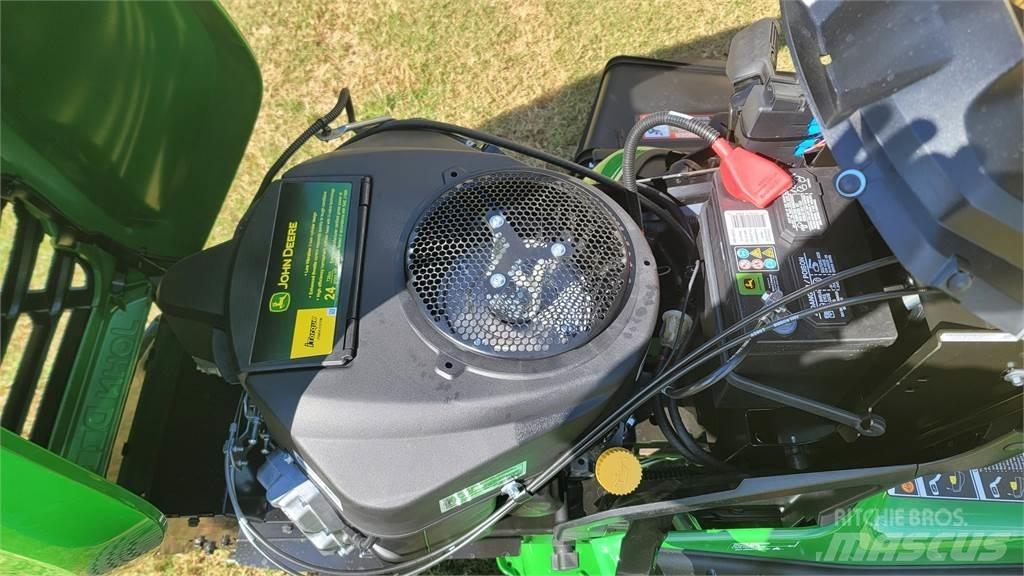 John Deere X570 コンパクトトラクター