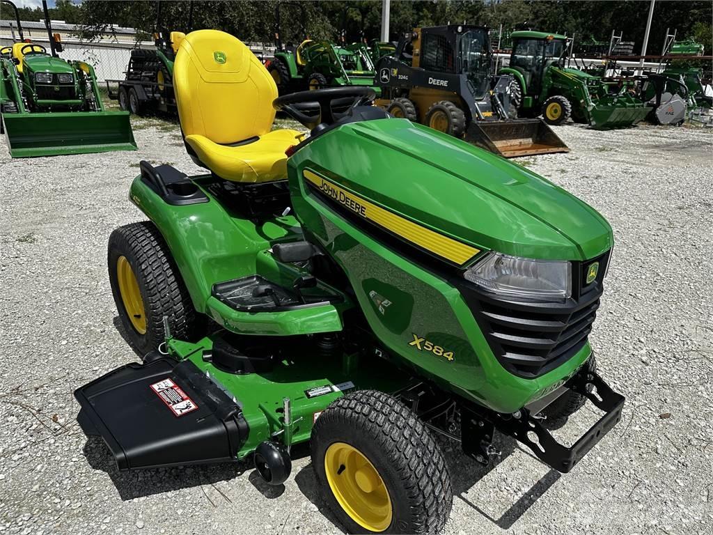 John Deere X584 コンパクトトラクター
