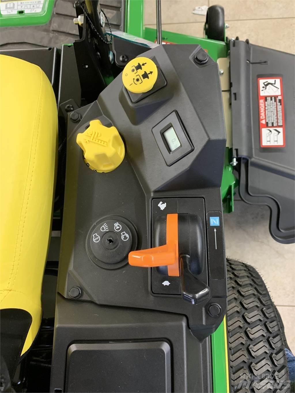 John Deere Z315E ゼロターンモア/芝刈り機