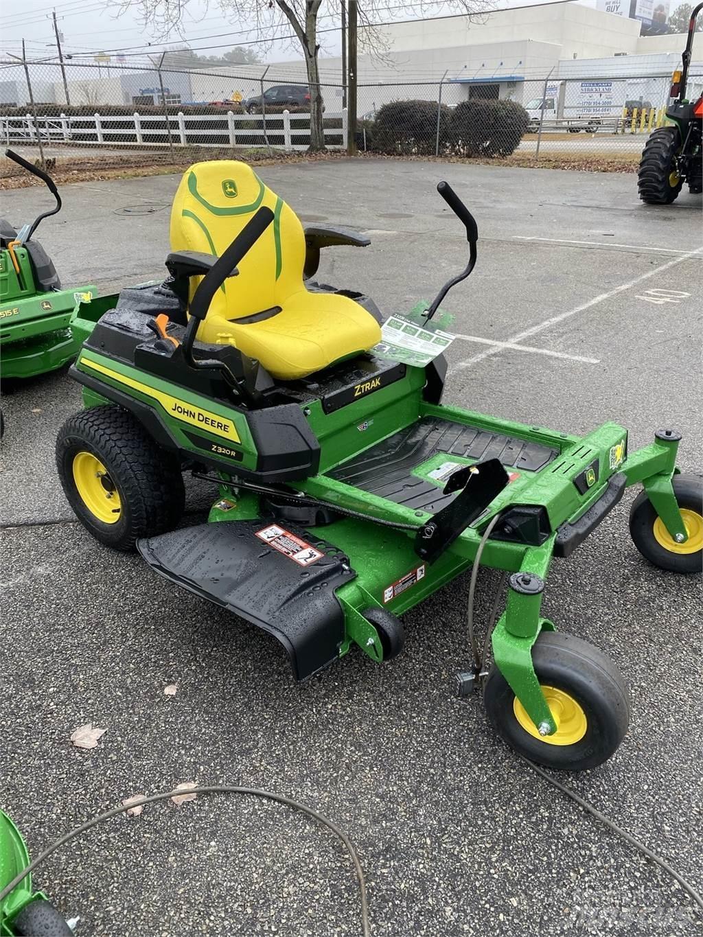 John Deere Z320R ゼロターンモア/芝刈り機