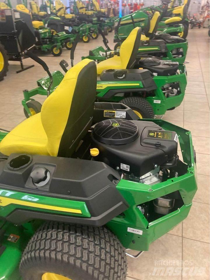 John Deere Z325E ゼロターンモア/芝刈り機